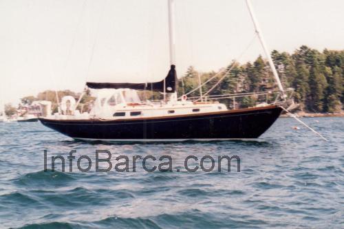 Hinckley Pilot 35 scheda tecnica e recensioni